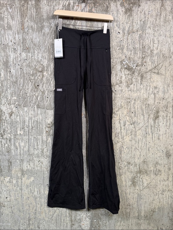 Figs Pants - FIGS Women's High Waisted Seville Flare Scrublegging Size XS in Black